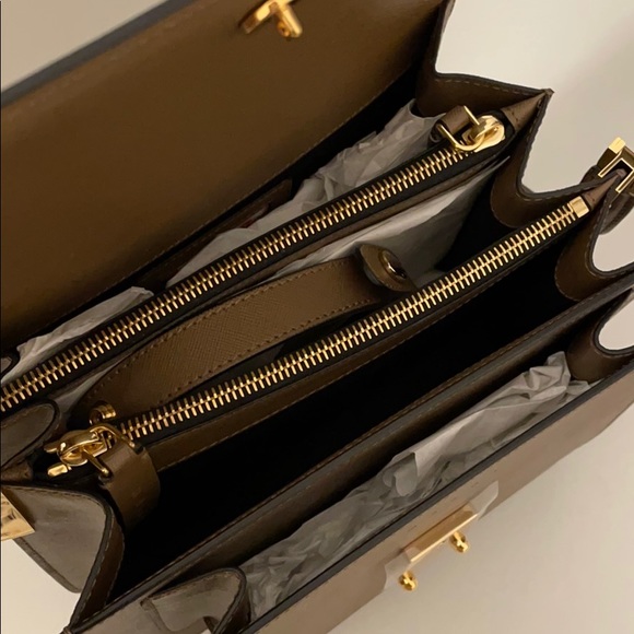 Marni Trunk Bag Medium Saffiano Leather (NWT+bag) - Picture 3 of 10